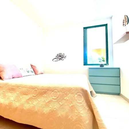 Apartamento Cerca De Playa, Tenerife Sur Apartman *